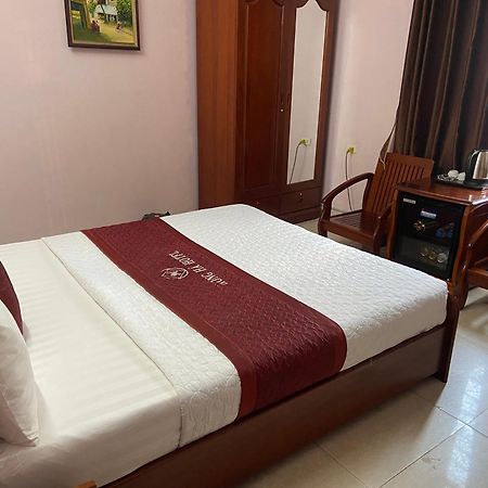 Thach Loi Hong Ha Airport Hotel מראה חיצוני תמונה