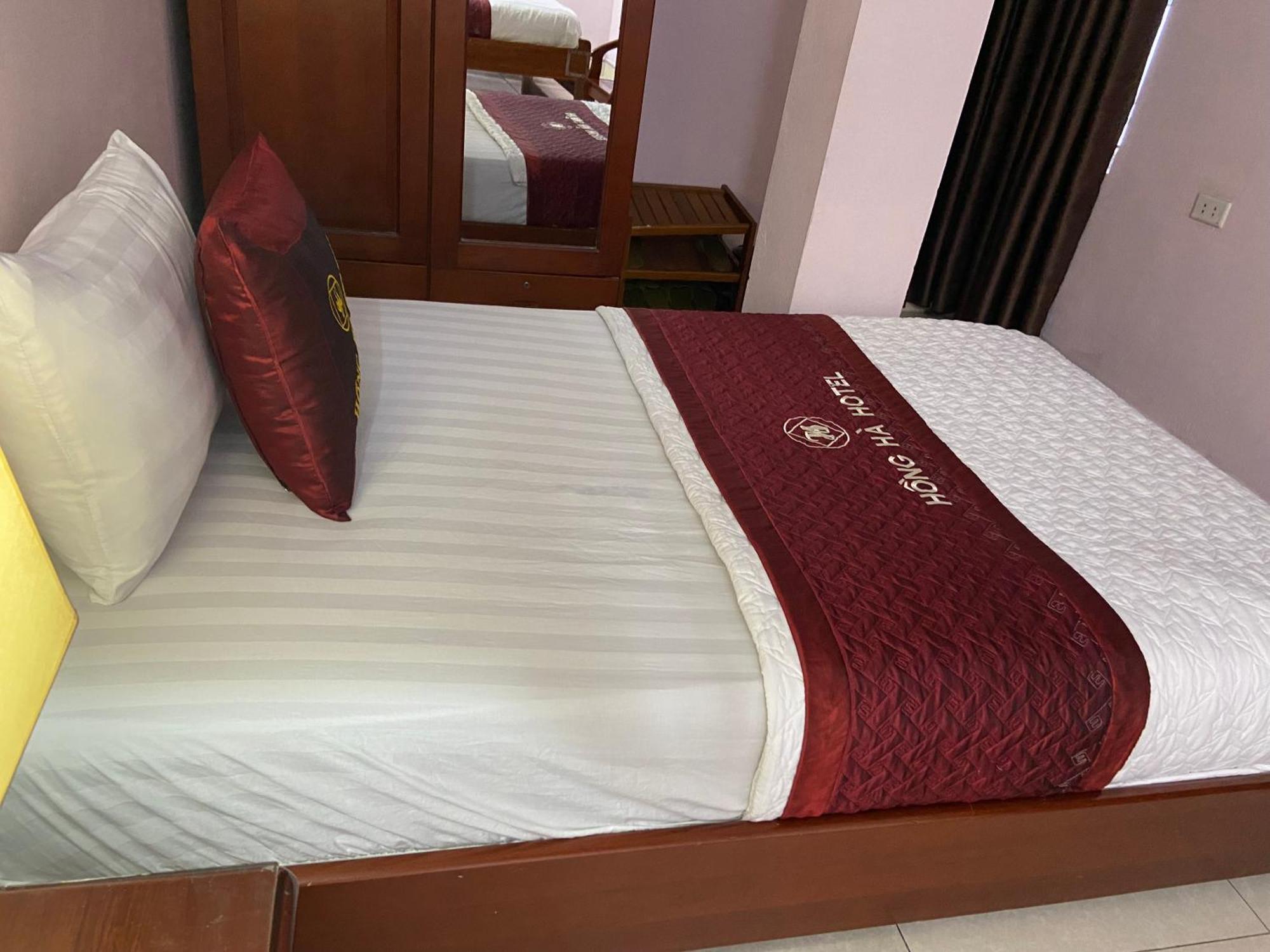 Thach Loi Hong Ha Airport Hotel מראה חיצוני תמונה