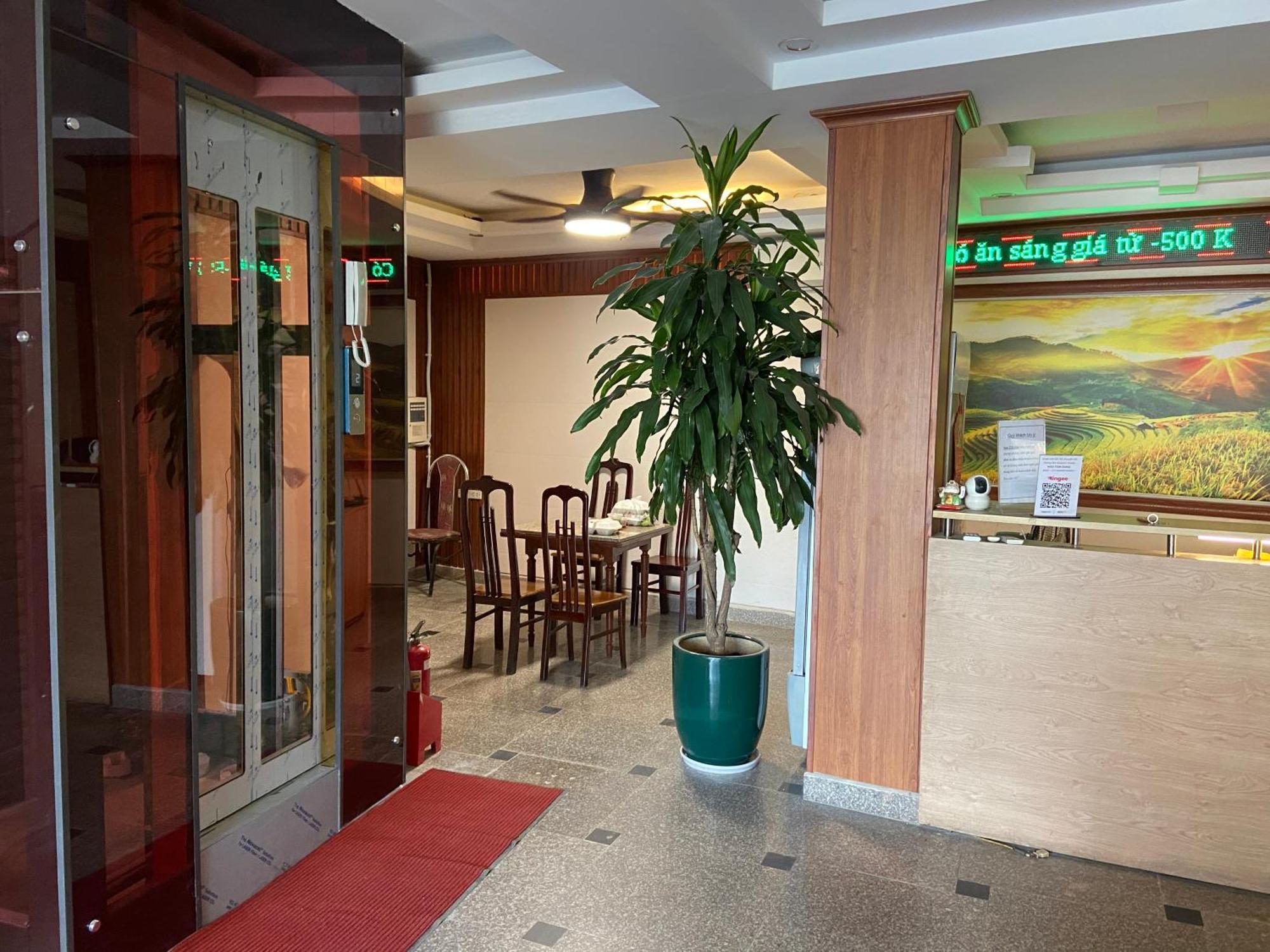 Thach Loi Hong Ha Airport Hotel מראה חיצוני תמונה